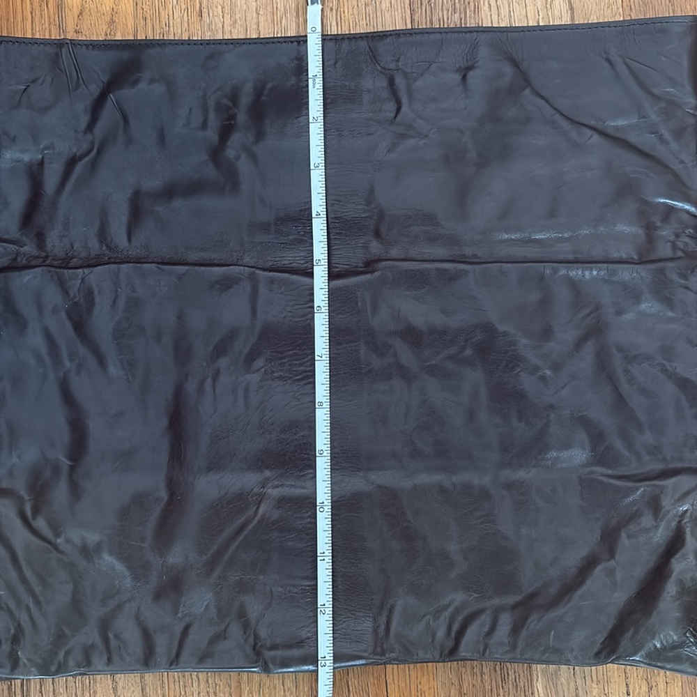 Graham & Spencer Brown Leather Fold-over Clutch - Picture 6 of 7